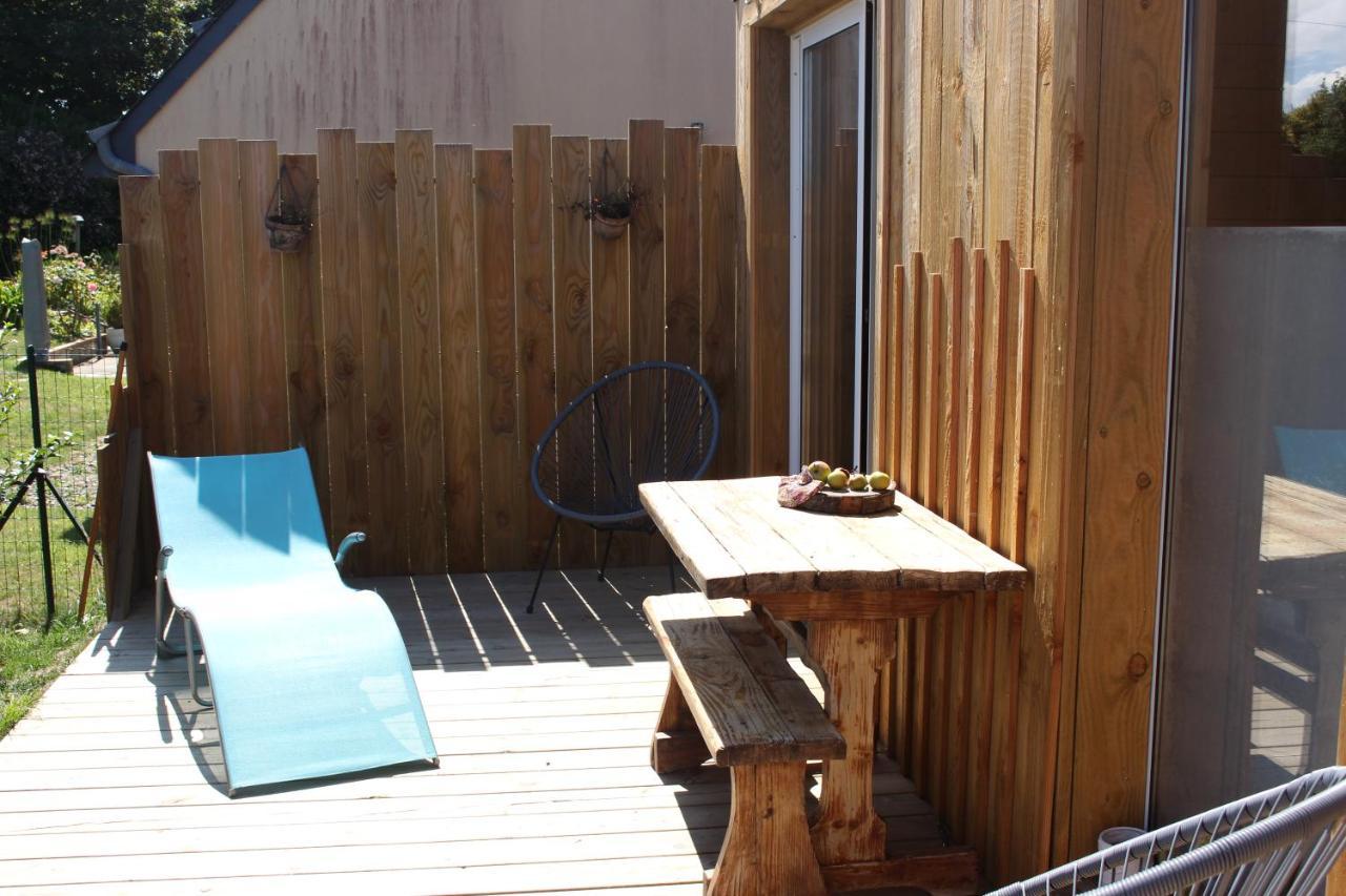 Adorable Cottage Perrosien dans jardin arboré Exterior foto